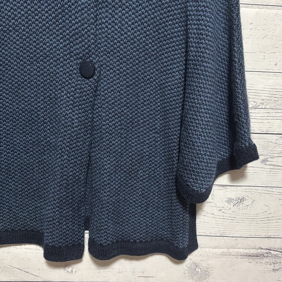 Alpaca Wool Poncho - Picture 2 of 9